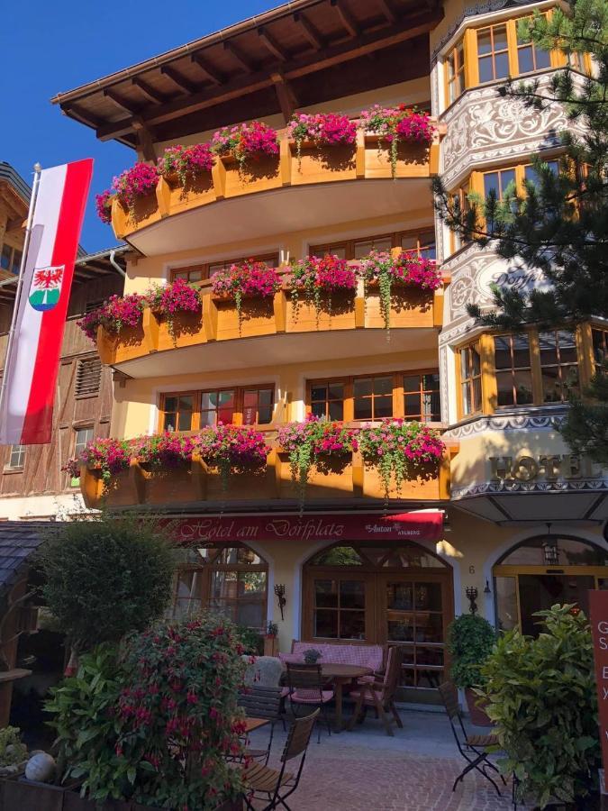 Am Dorfplatz Suites - Adults Only Sankt Anton am Arlberg Bagian luar foto